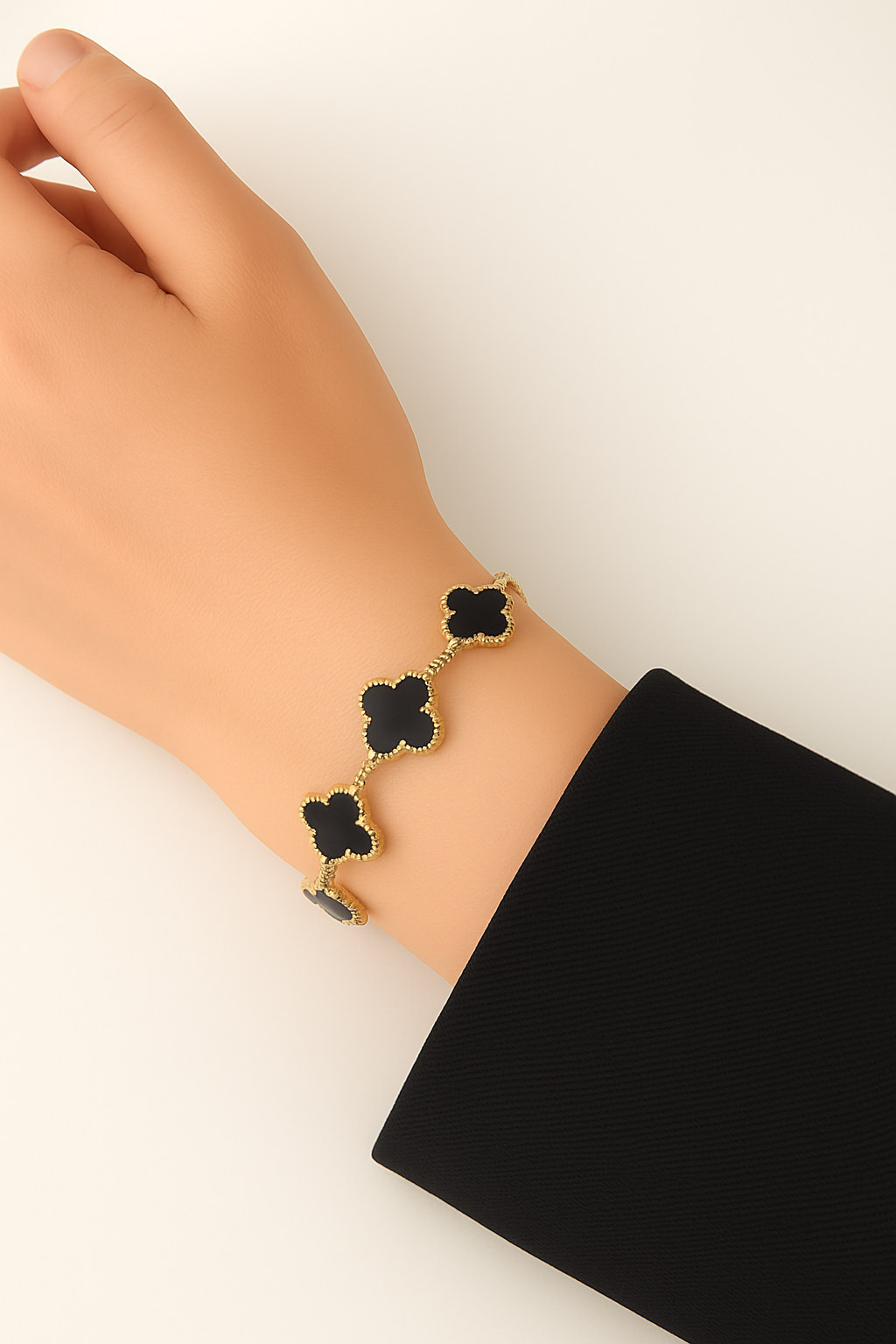 FOUR LEAF CLOVER BRACELET